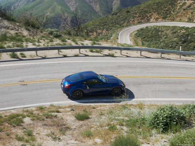 Nissan Z фото