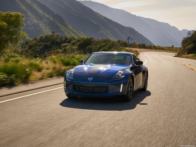 Nissan Z фото