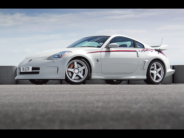 Nissan Z фото