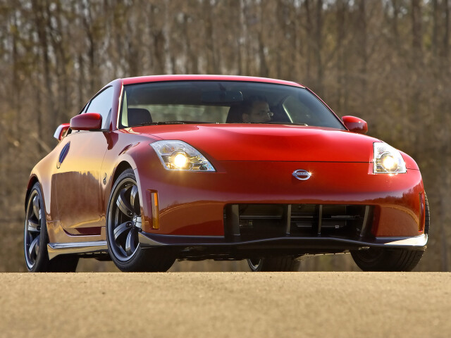 Nissan Z фото
