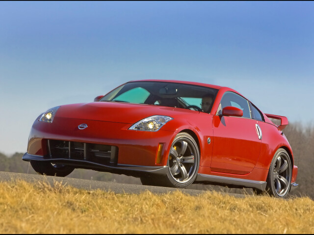 Nissan Z фото