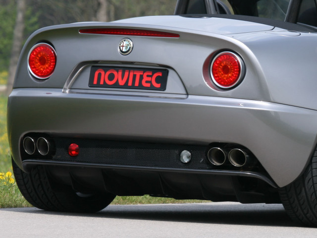 Novitec Rosso Alfa Romeo 8C Spider фото