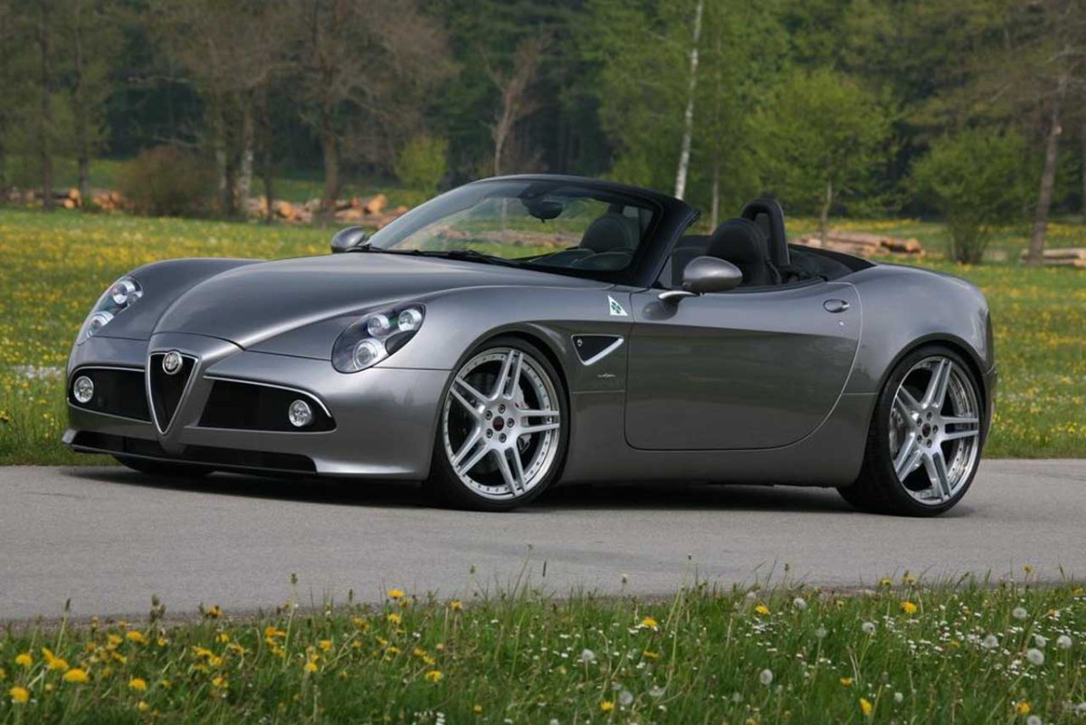 Novitec Rosso Alfa Romeo 8C Spider фото 110099