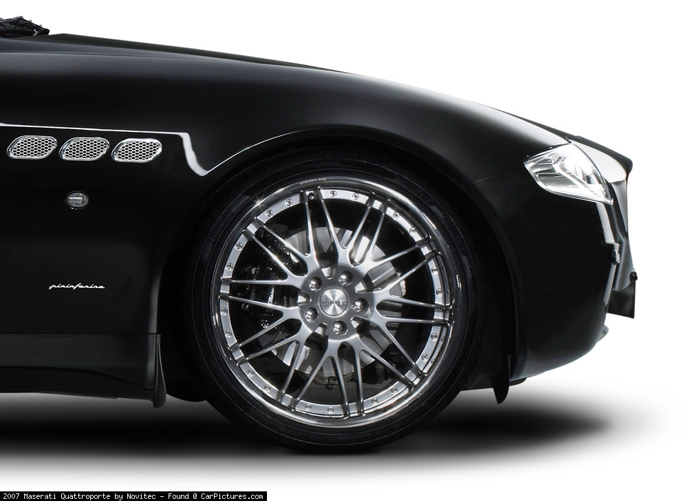 Novitec Rosso Maserati Quattroporte фото 45253