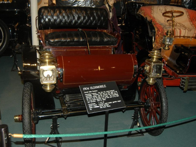 Oldsmobile Curved Dash Runabout фото