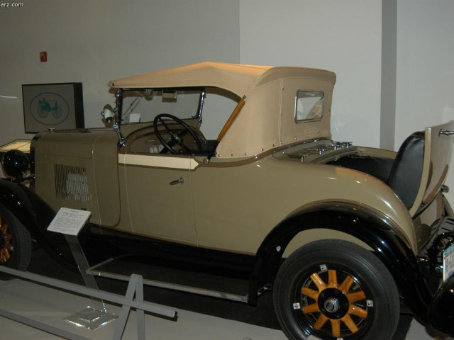 Oldsmobile F-28 фото