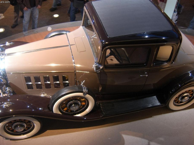 Oldsmobile F-32 фото