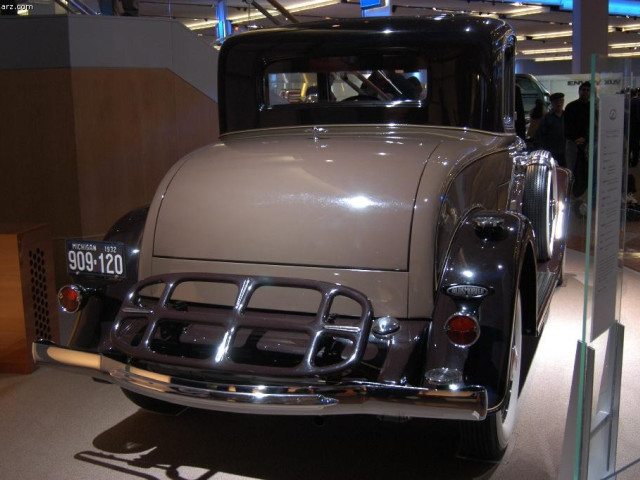 Oldsmobile F-32 фото