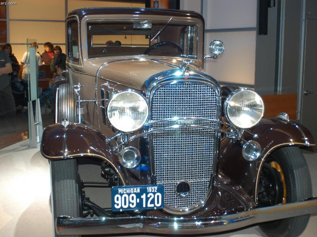 Oldsmobile F-32 фото