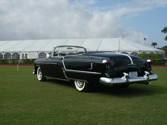 Oldsmobile Fiesta фото