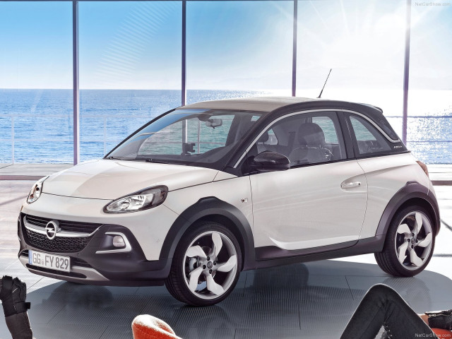 Opel Adam Rocks фото