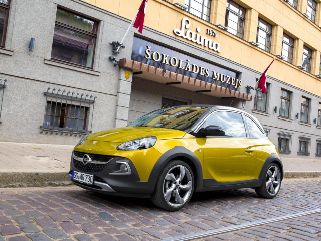 Opel Adam Rocks фото