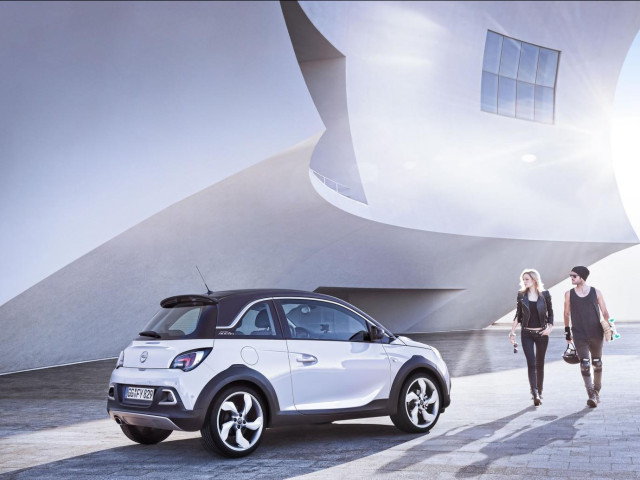 Opel Adam Rocks фото