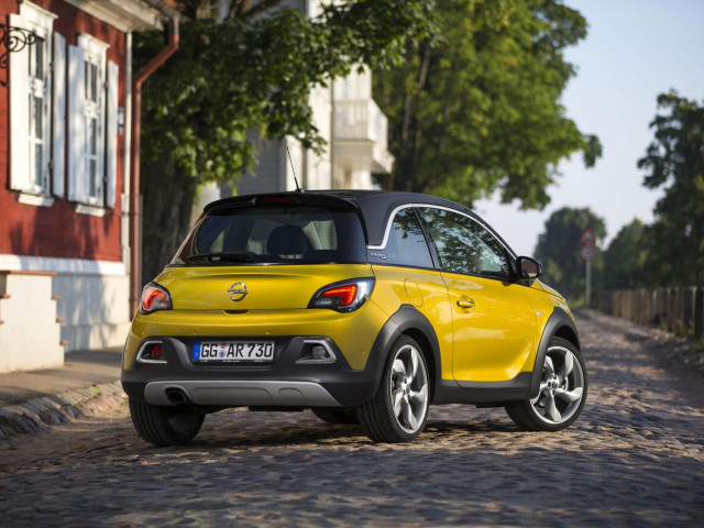 Opel Adam Rocks фото