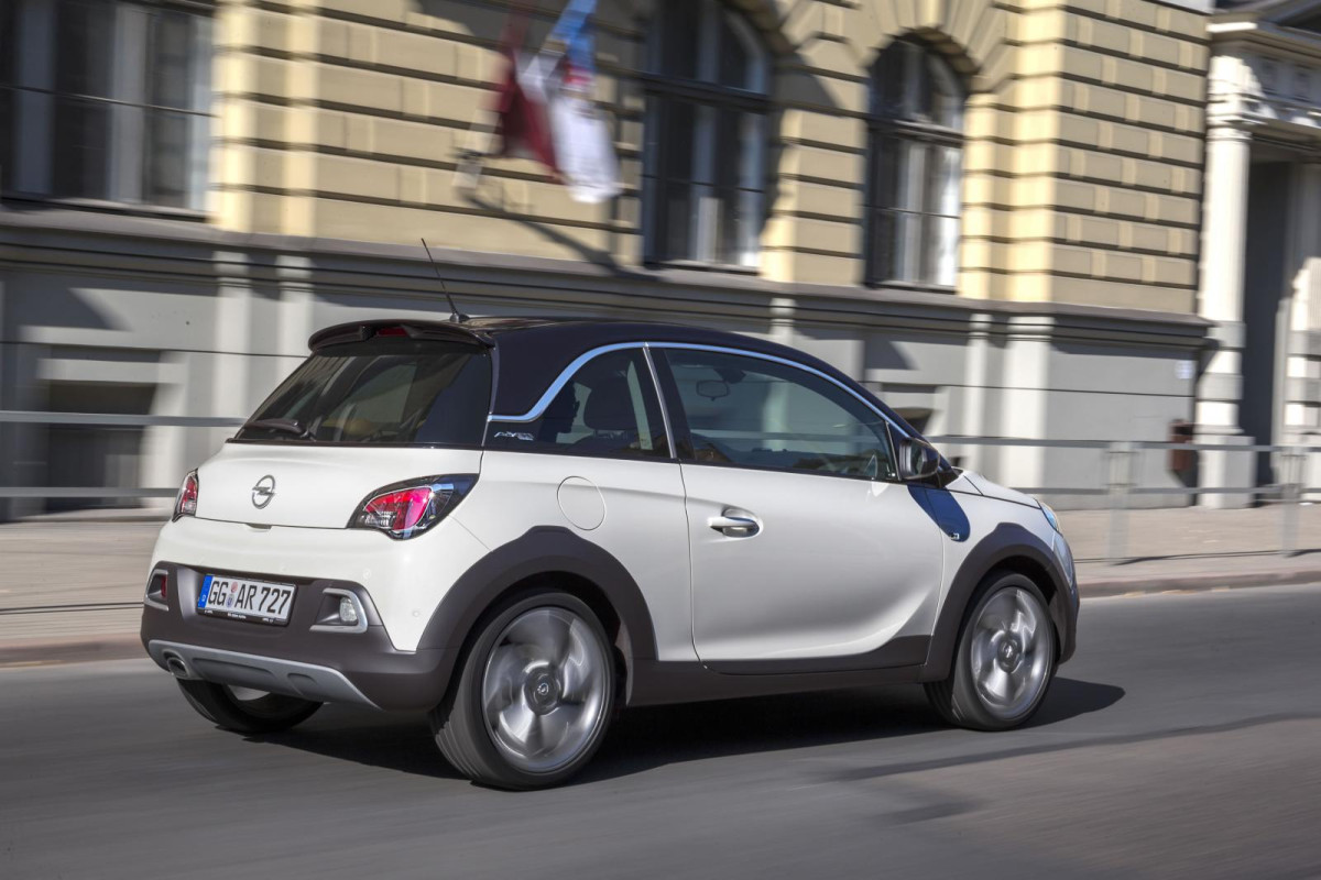 Opel Adam Rocks фото 133407