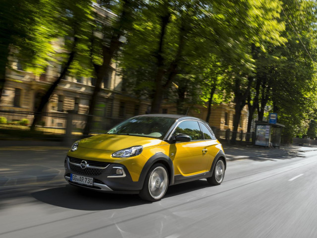 Opel Adam Rocks фото