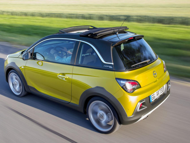 Opel Adam Rocks фото