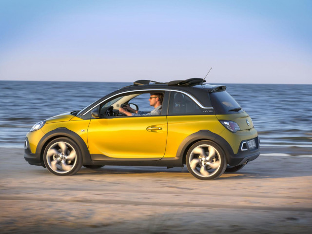 Opel Adam Rocks фото