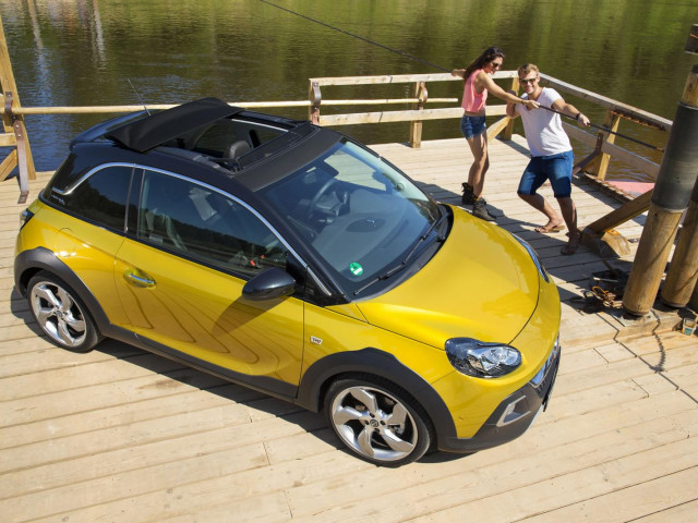 Opel Adam Rocks фото