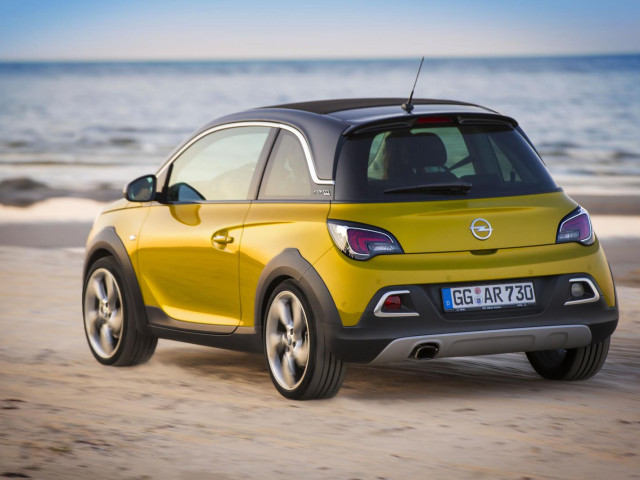 Opel Adam Rocks фото