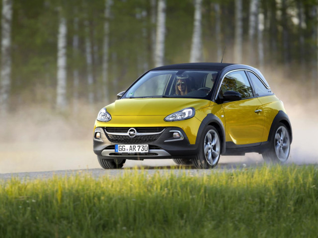 Opel Adam Rocks фото