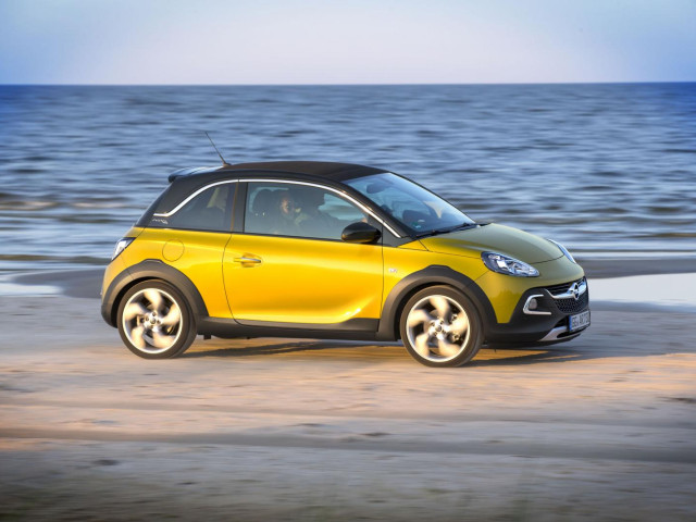 Opel Adam Rocks фото