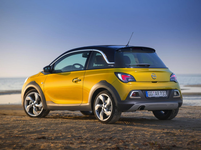 Opel Adam Rocks фото