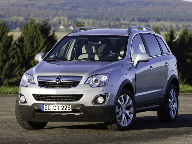 Opel Antara фото