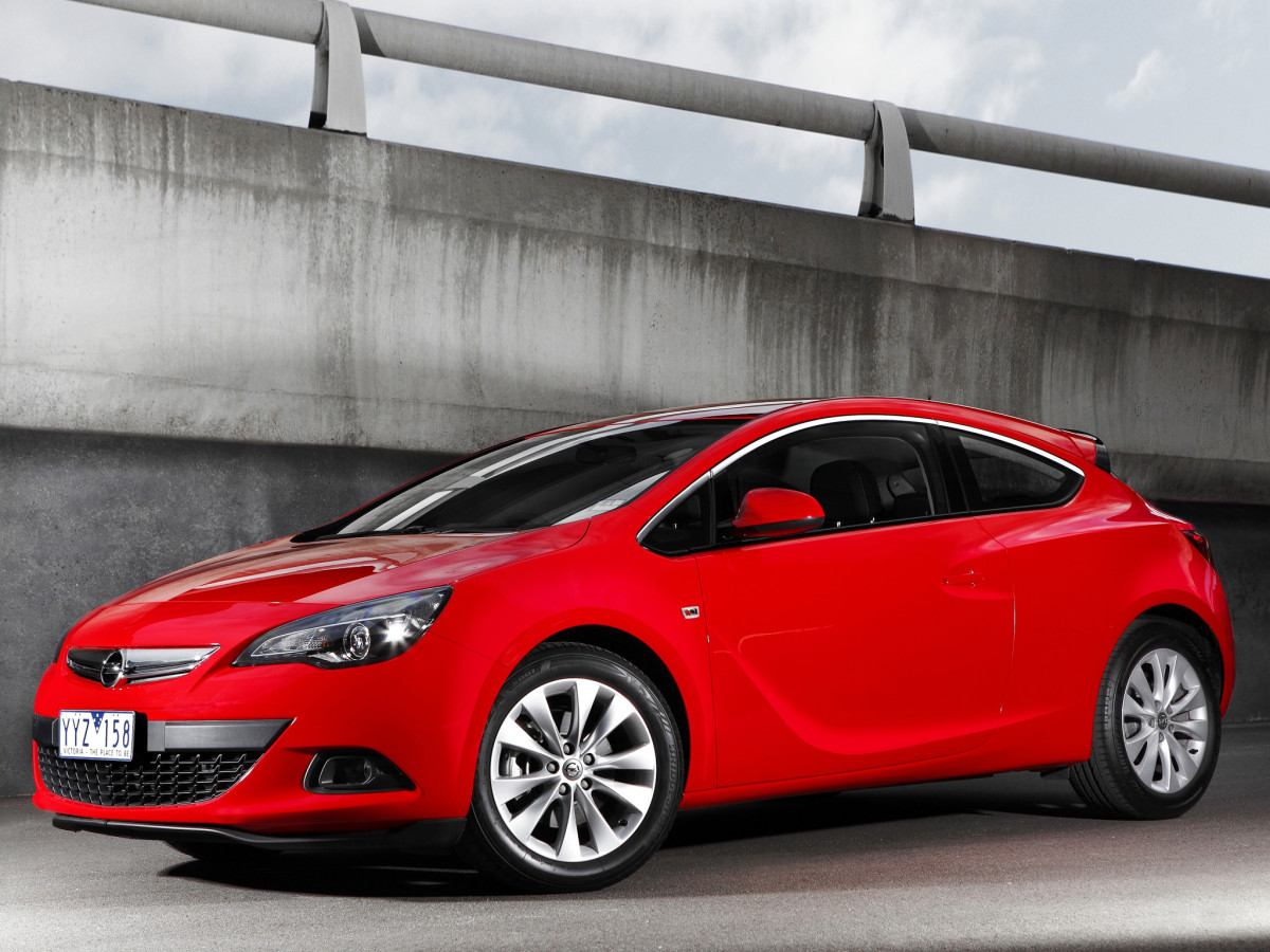 Opel Astra GTC фото 100163