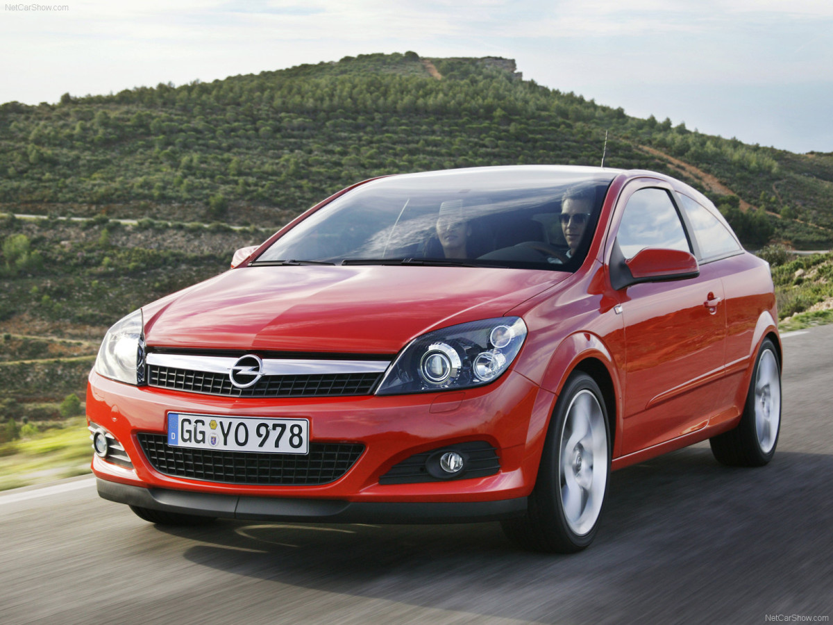 Opel Astra GTC фото 44831