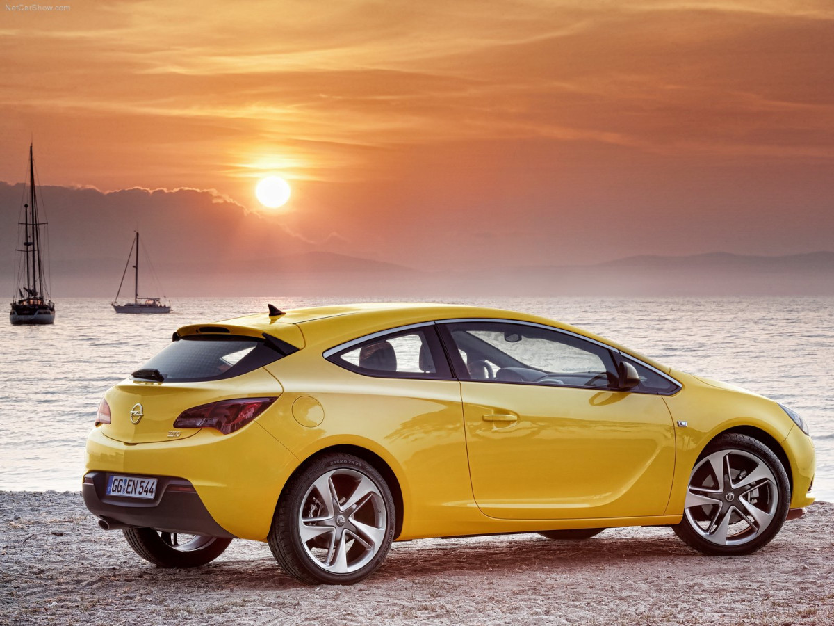 Opel Astra GTC фото 84320