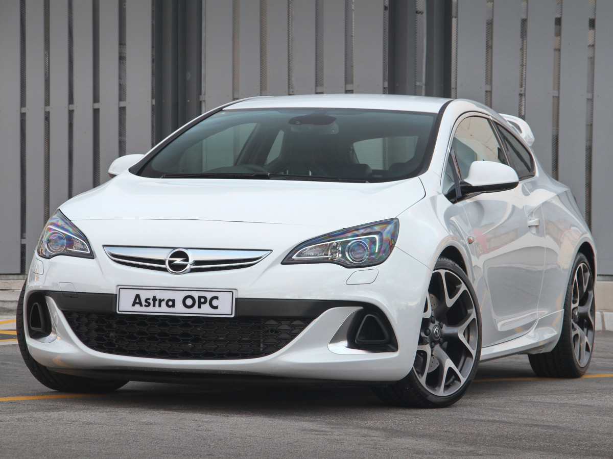 Opel Astra OPC фото 102762