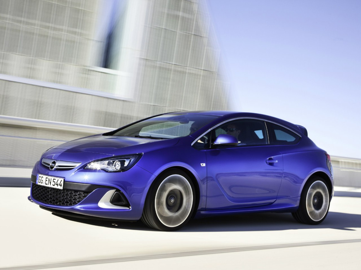 Opel Astra OPC фото 108613