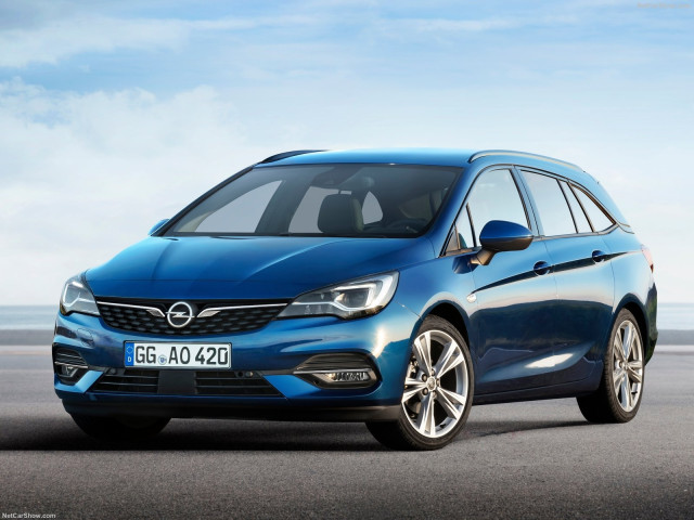 Opel Astra Sports Tourer фото