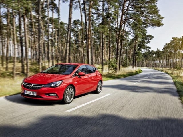 Opel Astra фото