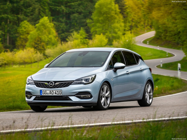 Opel Astra фото