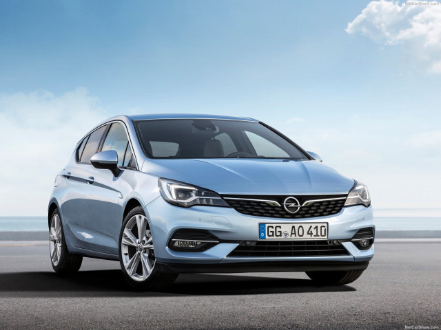 Opel Astra фото