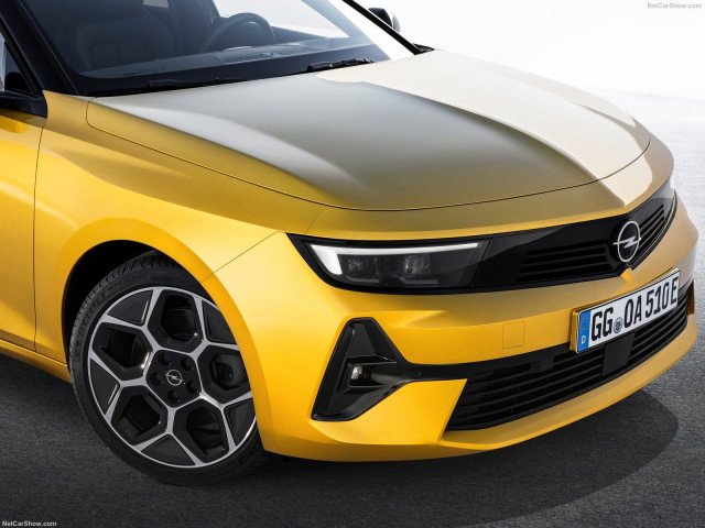 Opel Astra фото
