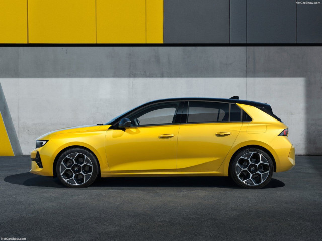Opel Astra фото