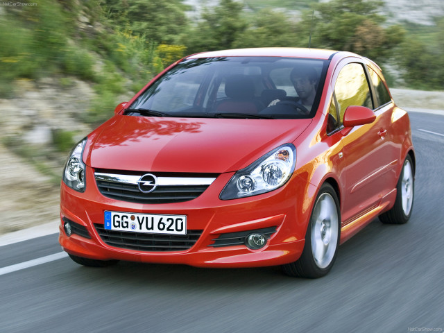 Opel Corsa GSi фото