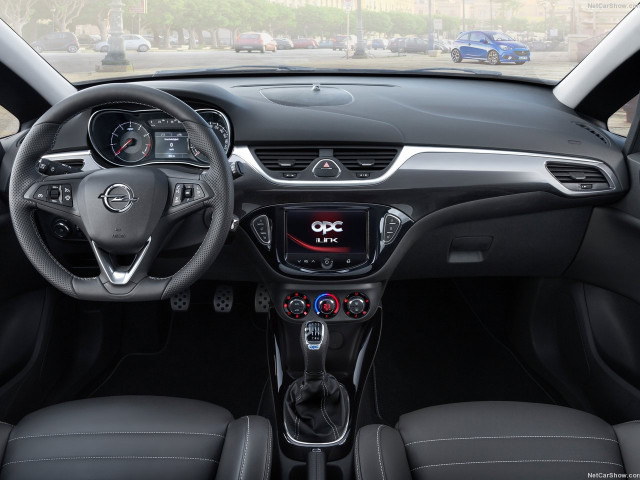 Opel Corsa OPC фото
