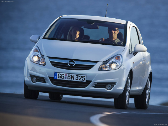 Opel Corsa фото