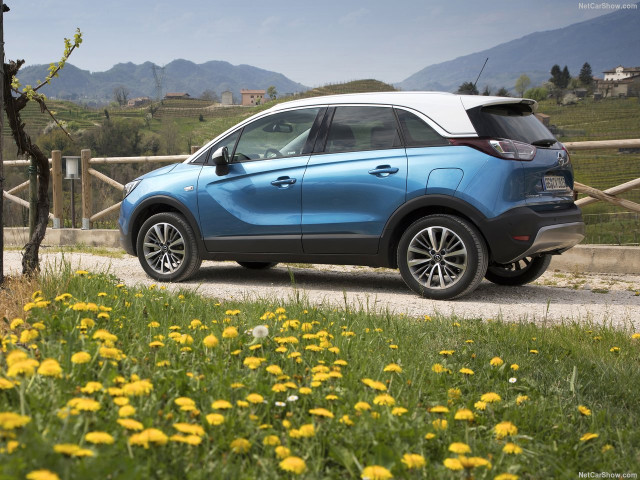 Opel Crossland X фото