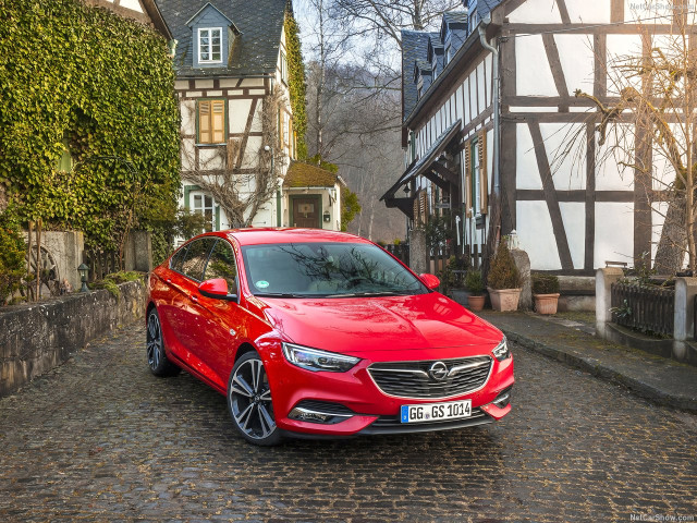 Opel Insignia Grand Sport фото