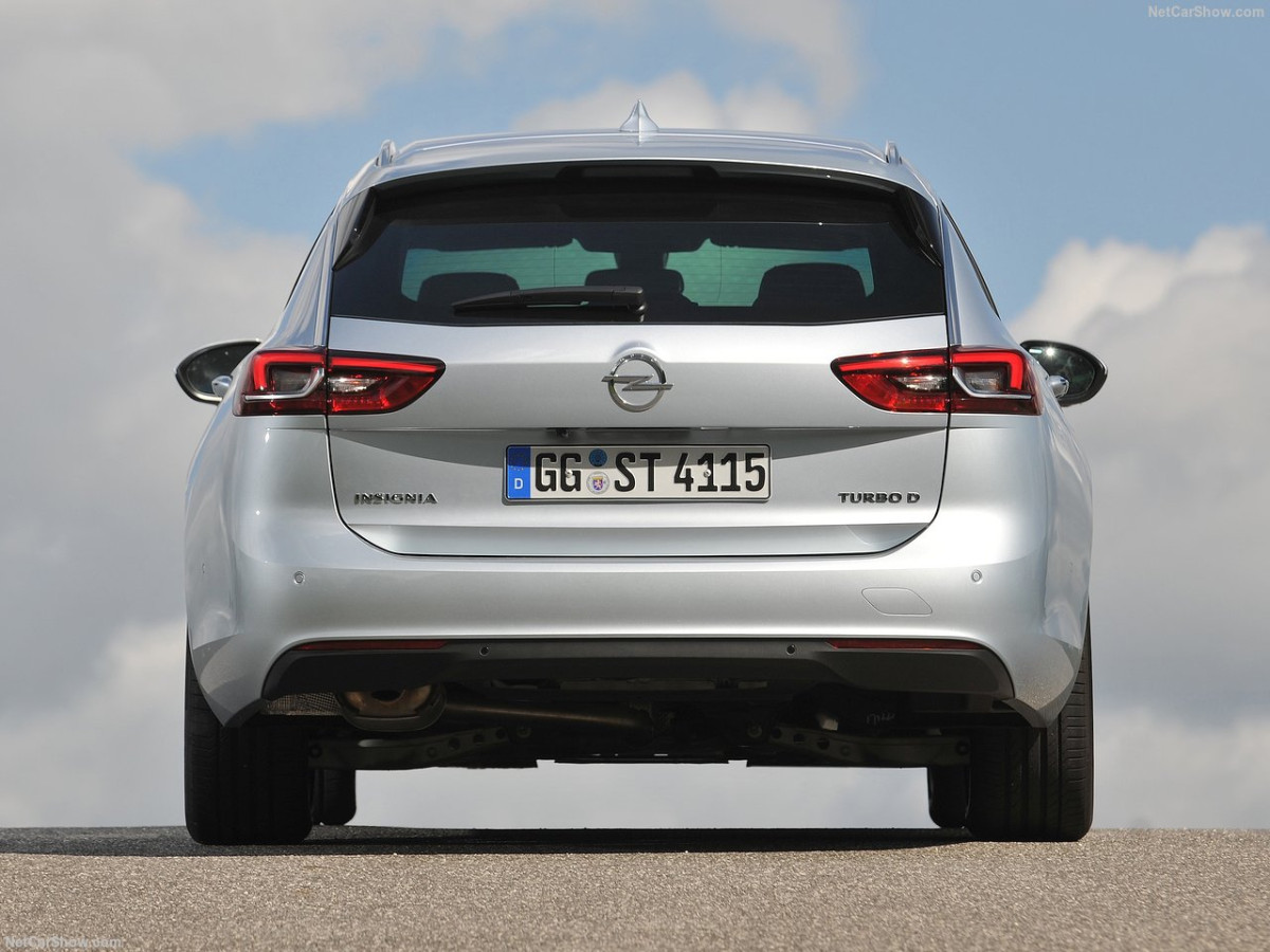 Opel Insignia Sports Tourer фото 185004