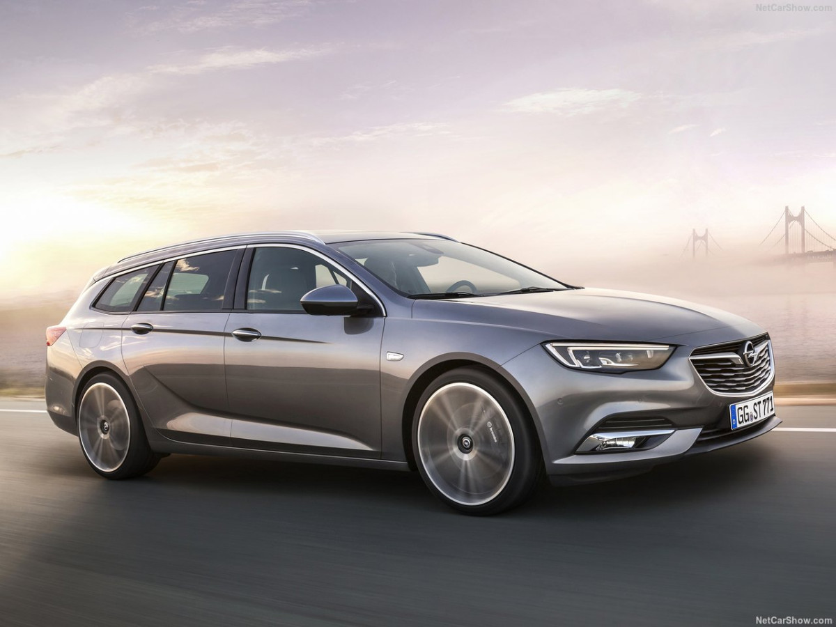 Opel Insignia Sports Tourer фото 185010