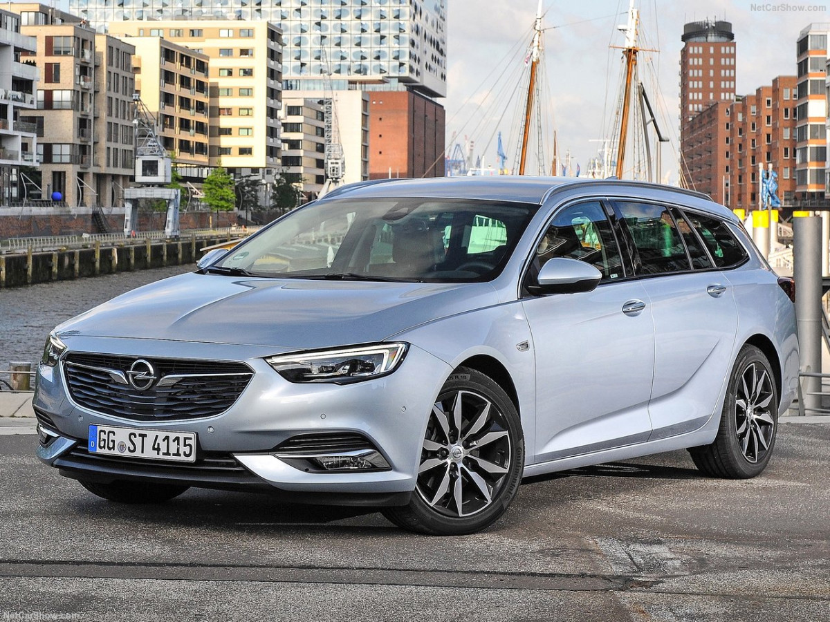 Opel Insignia Sports Tourer фото 185018