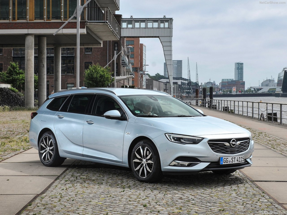 Opel Insignia Sports Tourer фото 185019