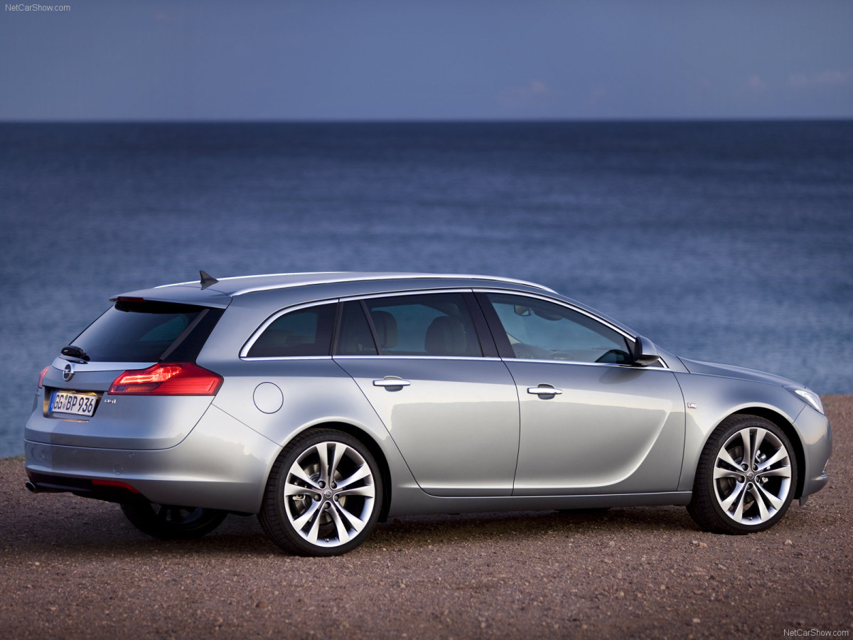 Opel Insignia Sports Tourer фото 64223