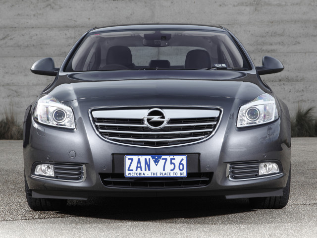 Opel Insignia фото